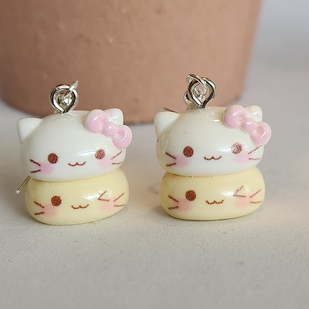 Yellow White Mochi Cat Drop Earrings Kitty Bow Dangle‎ Jewelry Handmade 1.5"
